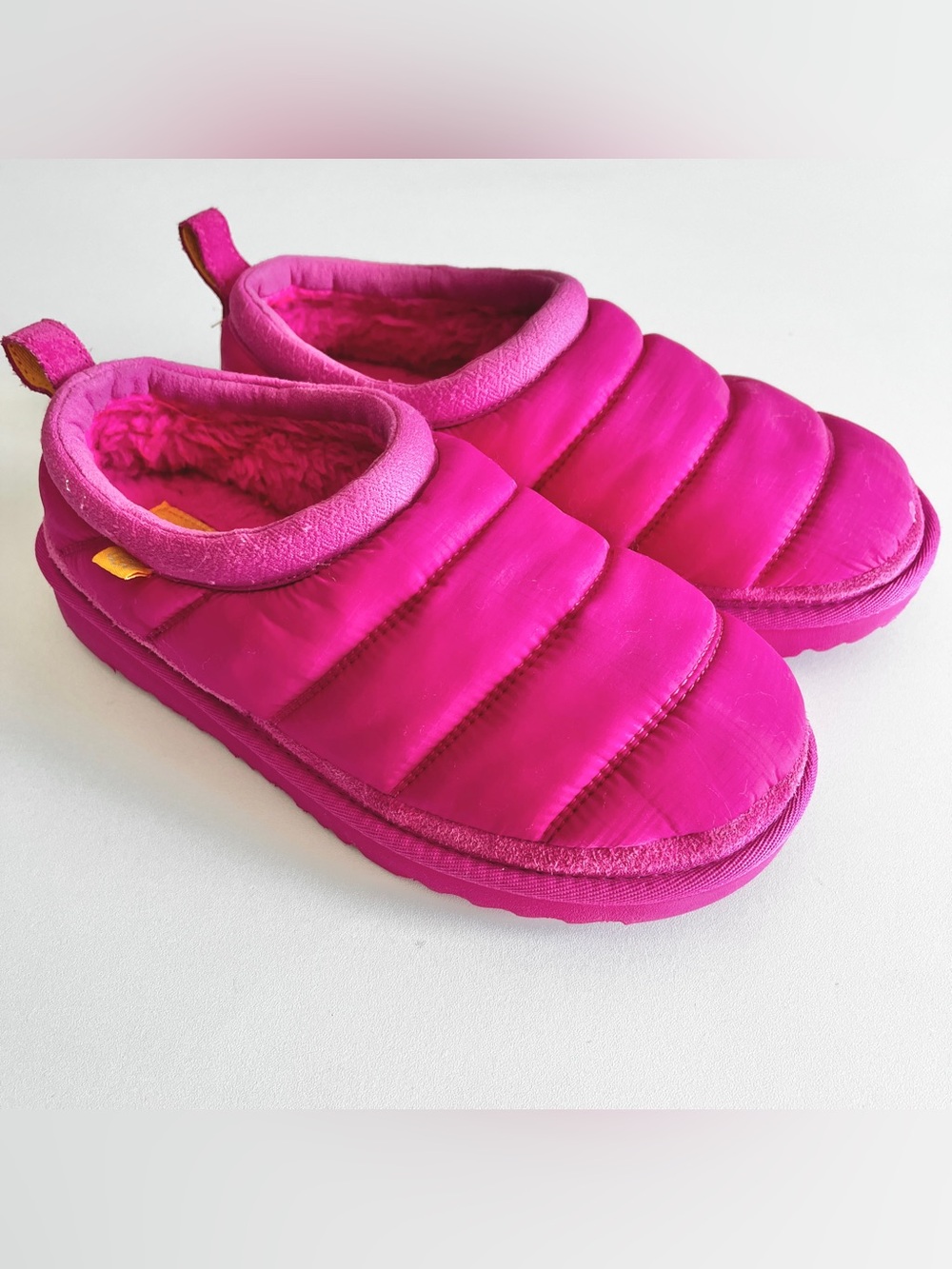 UGG Tasman slipper shoe kids 5 girls LTA hot pink puffer nylon slip on shearling